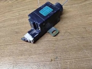 Активатор приводу замка багажника 8468040U00 Nissan Maxima 1995-2000