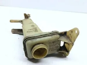Бачок ГУР Audi A4 B5, A6 C5, VW Passat B5, 8D0422373C