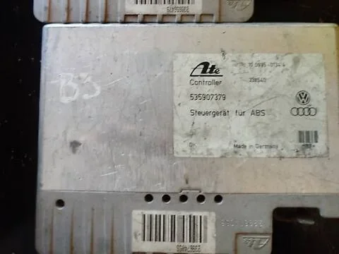 Блок управління ABS 535907379 Volkswagen Passat B3