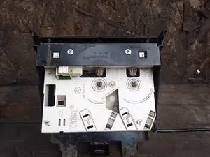 Блок управління кліматом-контролем A30828255J Renault 21