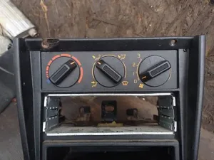 Блок управління кліматом-контролем A30828255J Renault 21