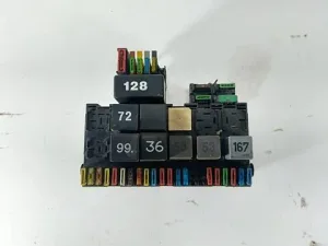 Блок запобіжників 357937039 Ford Galaxy