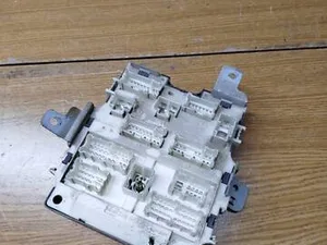 Блок запобіжників Nissan Maxima A32 3.0 1995-2000