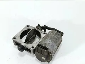 Дросельна заслінка 90410865 Opel Vectra B
