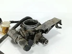 Дросельна заслінка Opel Vectra B