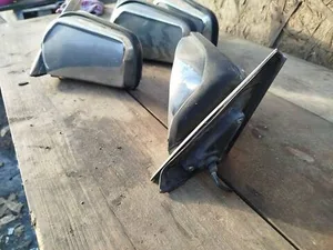 Дзеркало бокове Mercedes W123