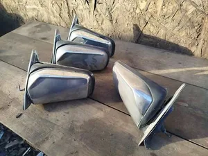 Дзеркало бокове Mercedes W123