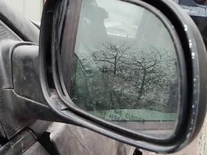 Дзеркало бокове праве Dodge Caravan 2001-2007