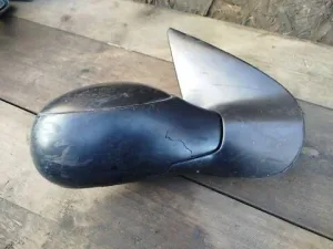 Дзеркало бокове праве Peugeot 206