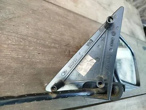 Дзеркало бокове праве Volkswagen Golf II