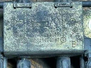 Клапан електромагнітний 0025400697 Mercedes W202, W210