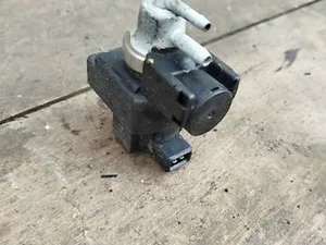 Вакуумний клапан Hyundai/Kia 39450-2A600 Hyundai