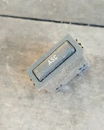 Кнопка ASC 8363694 BMW E39