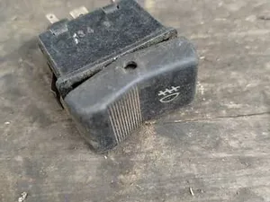 Кнопка протитуманних фар 443941535B Audi 100 C3