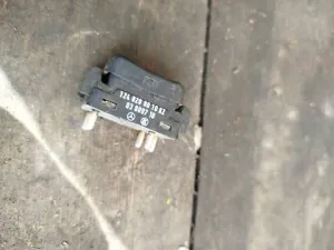 Кнопка склопідіймача 1248209010 Mercedes W124