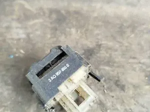 Кнопка склопідіймача 3A0959855B Volkswagen Passat B4