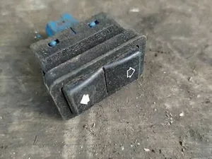 Кнопка склопідіймача BMW E39 525
