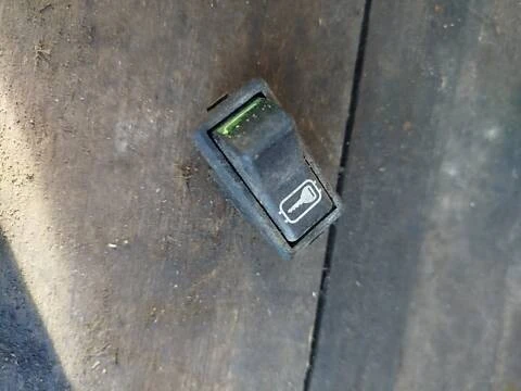 Кнопка центрального замка 91GG13A753AA Ford Scorpio