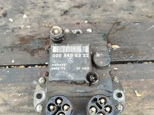 Комутатор запалювання 0085456332 Mercedes W124