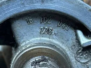 Корпус масляного фільтра 102049226 Mercedes W124