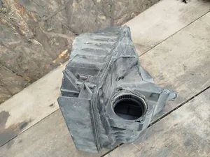 Корпус повітряного фільтра 8200947663 Renault Megane III