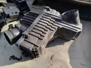Корпус повітряного фільтра 9644910780 Peugeot 407