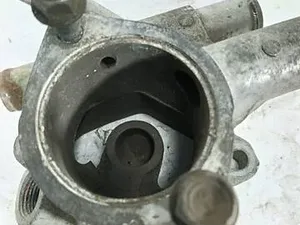Корпус термостата Opel Astra G 1.7 d