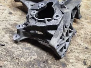 Кронштейн генератора 7700113574 Renault Megane, Scenic 1.9 dci