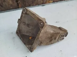 Кронштейн опори двигуна 6032233804 Mercedes W124