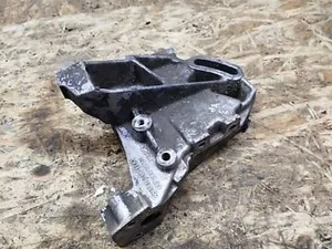 Кронштейн опори двигуна 6172380330 Mercedes W123
