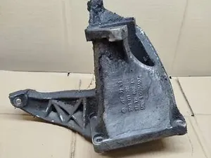 Кронштейн опори двигуна 7M0199207B Volkswagen Sharan 1.9 tdi