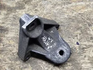 Кронштейн опори двигуна 8200000032 Renault Laguna II