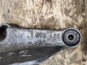 Кронштейн опори двигуна Лівий 1092425 BMW E39 2.5