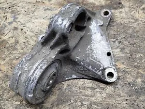 Кронштейн підвісного підшипника 96358893 Peugeot 206 1.9 d