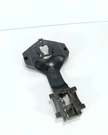 Кронштейн ручки дверей передній лівий A9067600934 Mercedes Sprinter W906