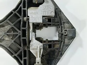 Кронштейн ручки дверей Правий Передній A9067601034 Mercedes Sprinter 906