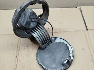 Лючок бензобака 04860572AE Chrysler Voyager IV, Dodge Caravan 4