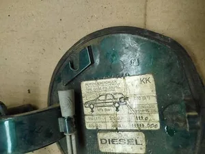 Лючок бензобака 09174030 Opel Vectra B