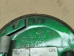 Лючок бензобака 90464248 Opel Vectra B
