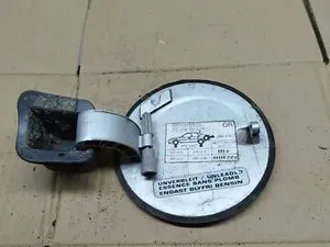 Лючок бензобака 90464248 Opel Vectra B