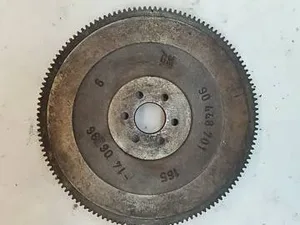 Маховик 90448701 Opel Vectra B 1.6