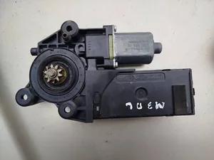 Моторчик склопідйомника передній лівий 807310246R Renault Megane III