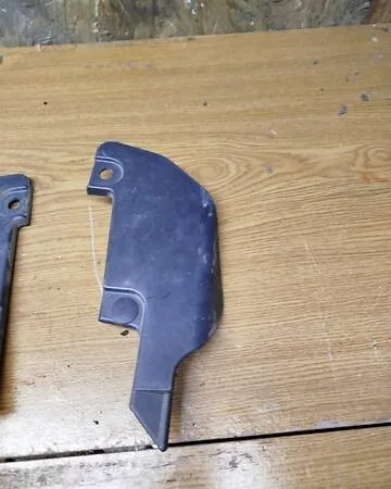 Накладка торпедо 6892040U10 Nissan Maxima 1995-2000