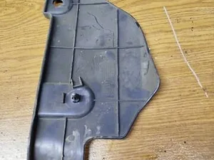 Накладка торпедо 6892140U00 Nissan Maxima 1995-2000