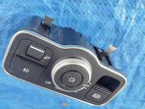 Перемикач освітлення Mercedes-Benz A2479052902 Mercedes A-Class