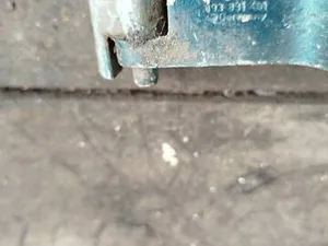 Петля дверей верхня 893831401 Audi 80 B4