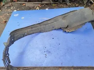 Підкрилок Лівий Передній 2106988330 Mercedes W210
