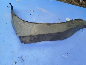 Підкрилок Лівий Передній 90186872 Opel Kadett