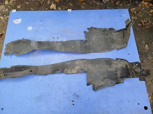 Підкрилок Передній Mercedes W202 2026980130, 2026980230