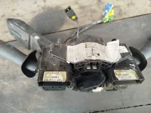 Підрульовий перемикач 8200002461, 34448401AM Renault Laguna II